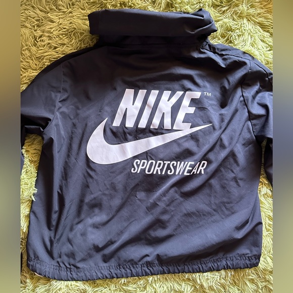 Nike Circa Anorak Jacket - Picture 2 of 8